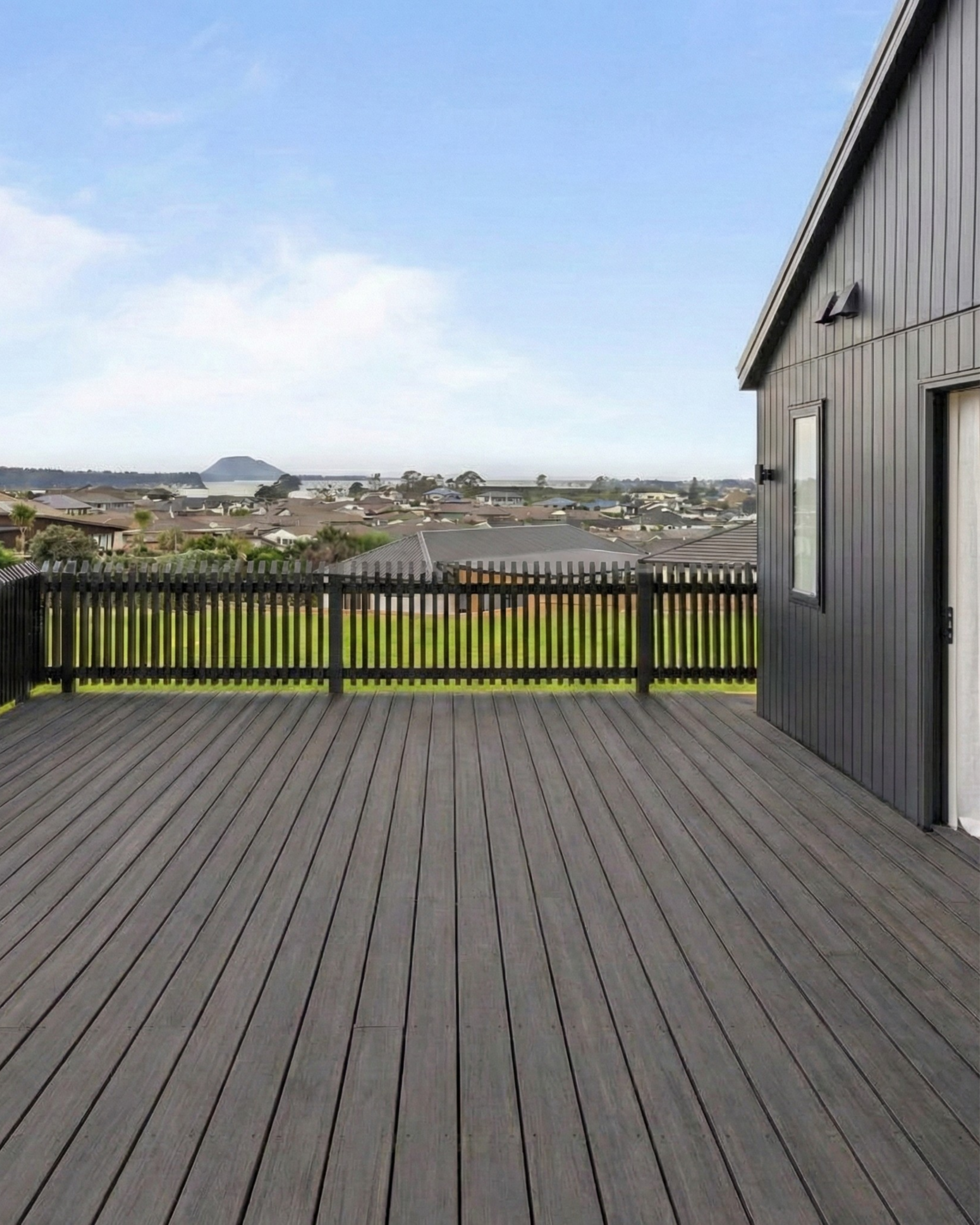 charcoal finish scaled